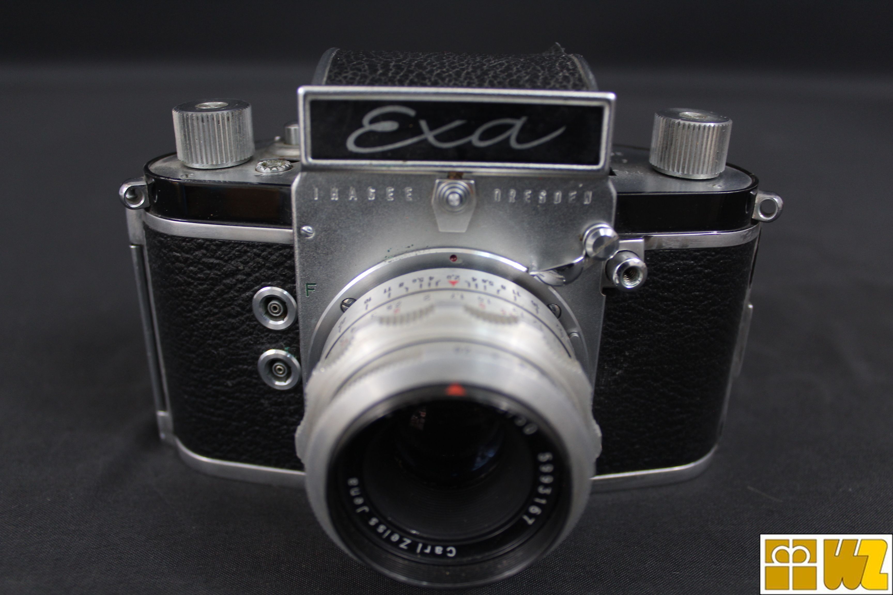 Exa - Ihagee Dresden Modell 1961 Spiegelreflexkamera mit Objektiv Tessar 2,8/50, gebraucht