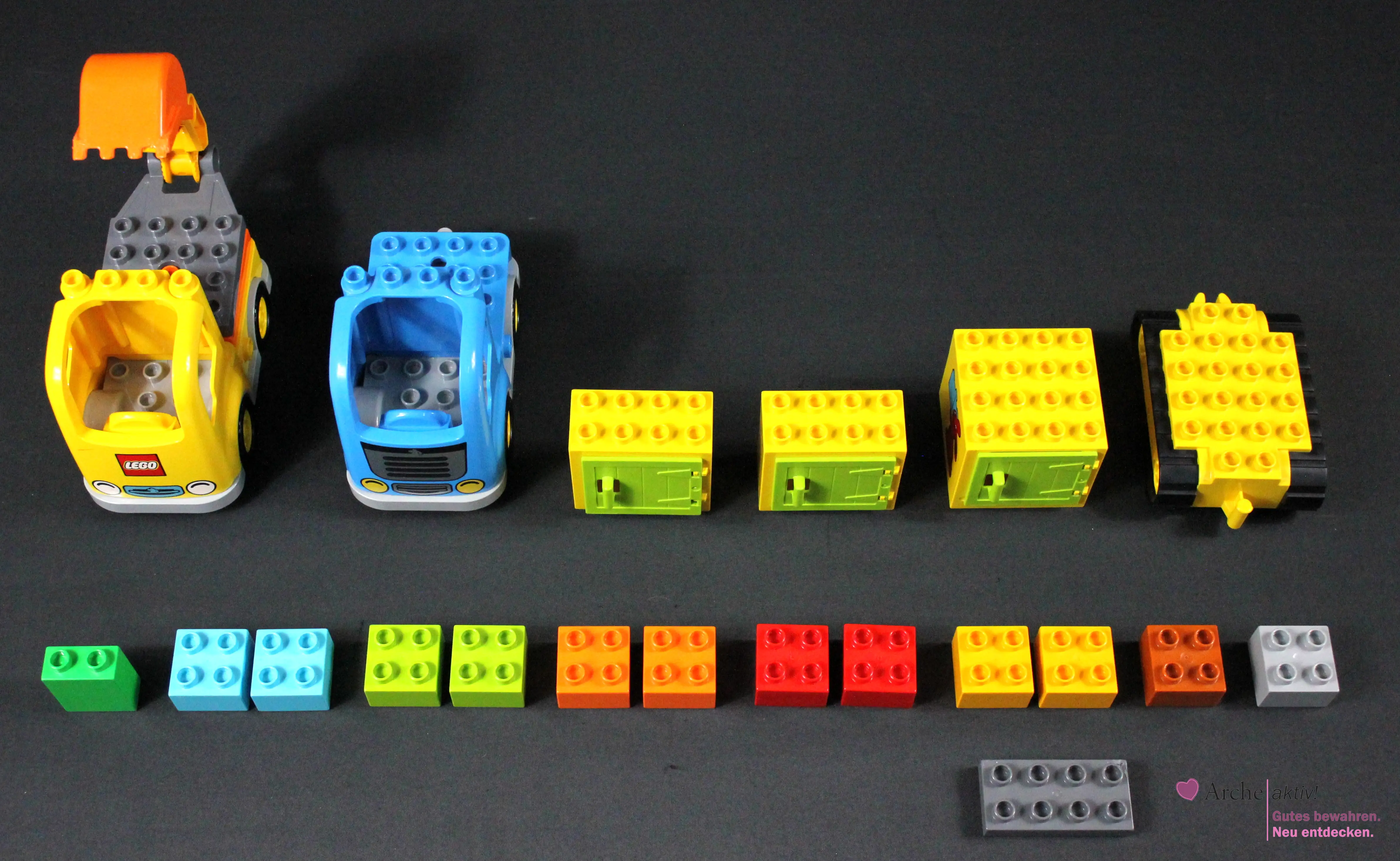 Lego Duplo Konvolut mit zwei LKW, und Bausteinen gebraucht