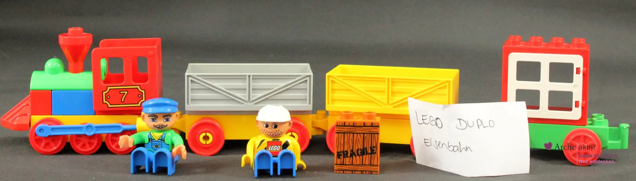 Lego Duplo Zug mit 3 Waggons und Figuren, gebraucht