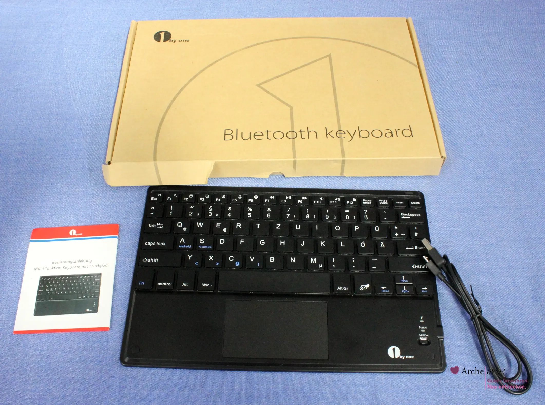 1 by one Bluetooth Tastatur für Android und Windows, neuwertig