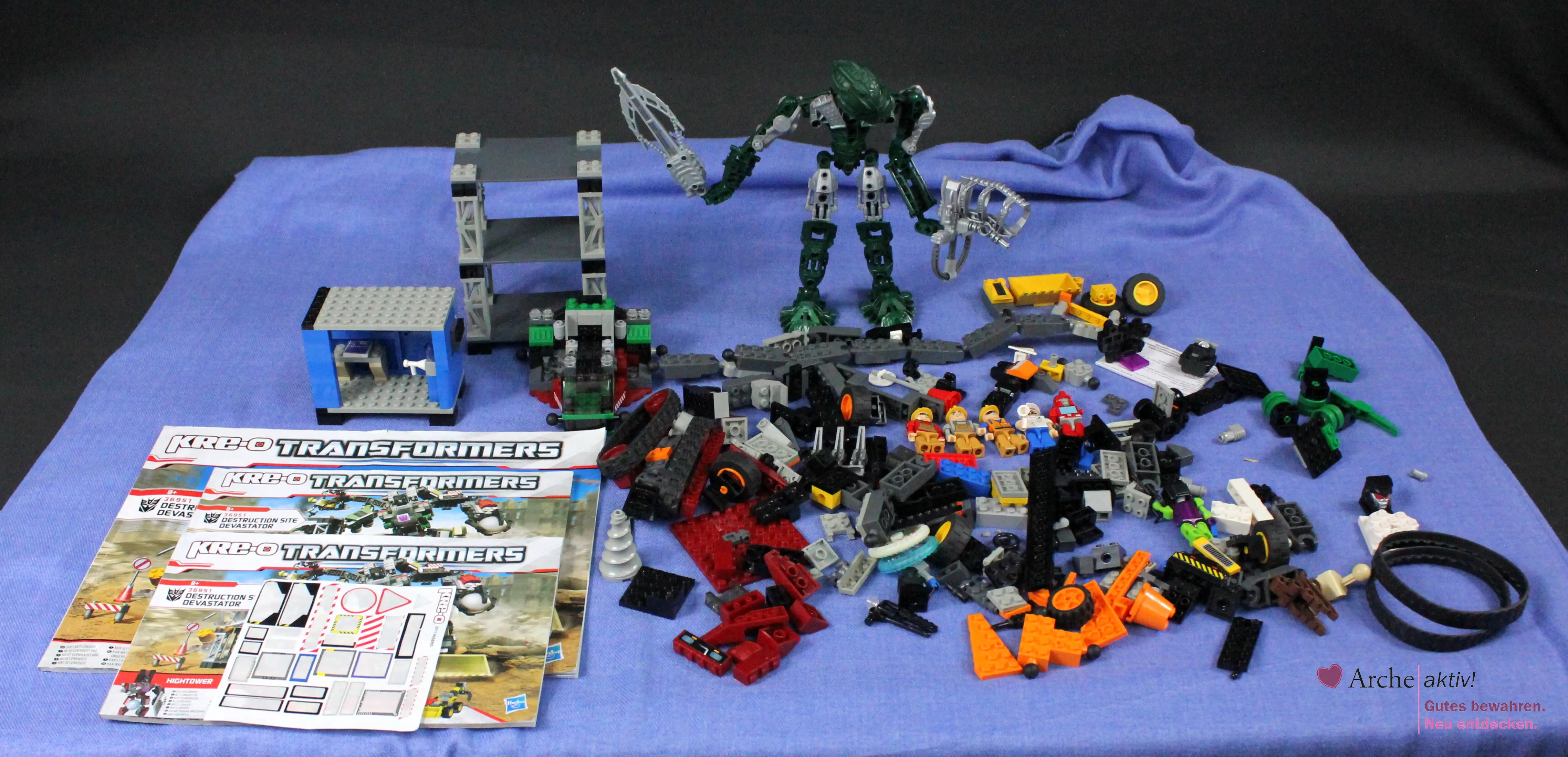 Hasbro Kre-o Transformers und Lego Bionicle Bausteine-Konvolut, gebraucht