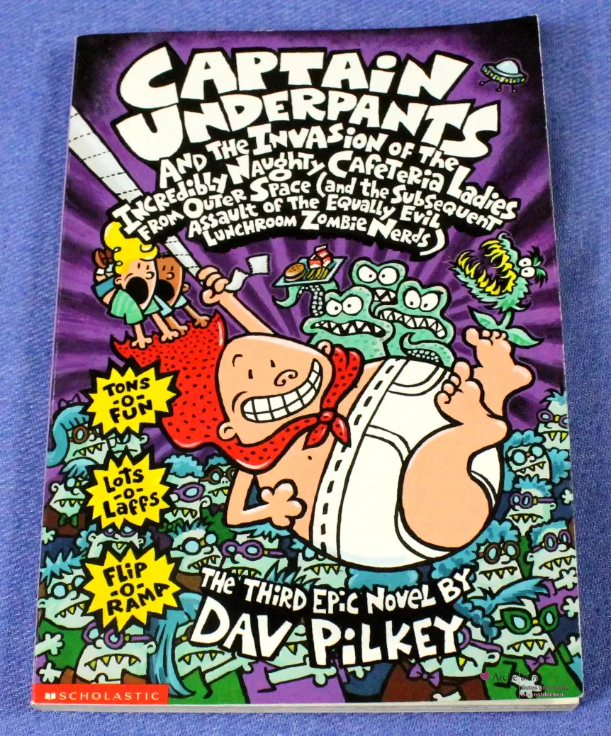Captain Underpants and the Invasion of the Incredibly Naughty Cafeteria Ladies, gebraucht